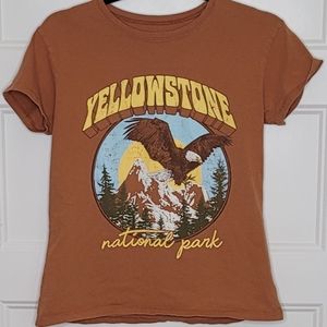 Sweet Lilac XS Yellow Stone National Park T-Shirt